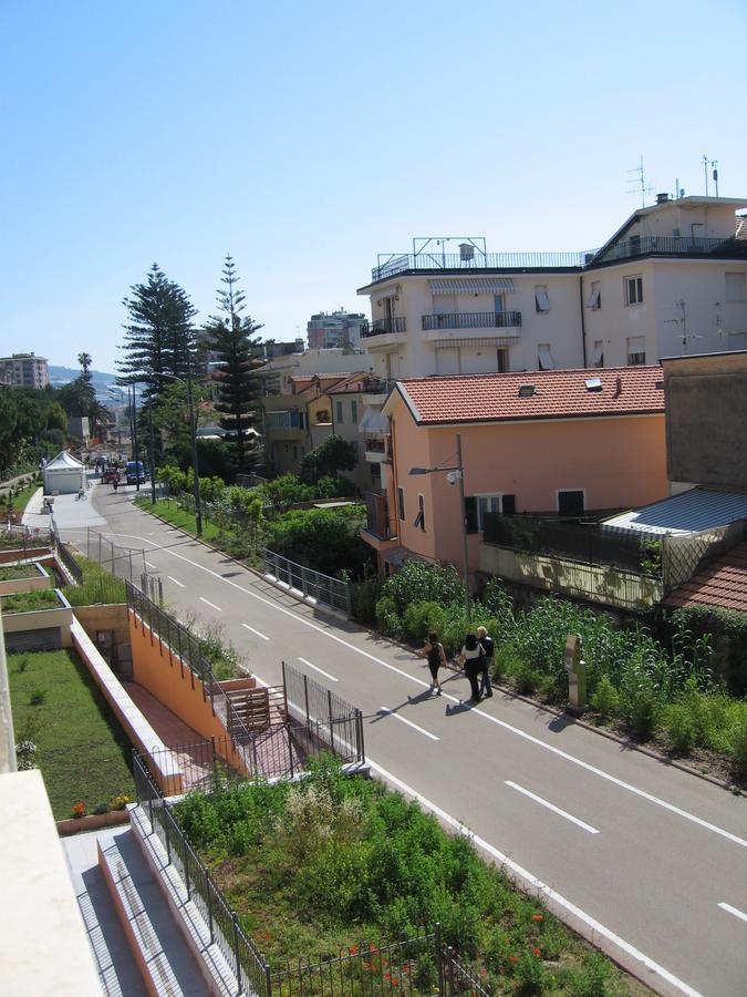 Отель La Bouganville Арма-ди-Таджа Экстерьер фото